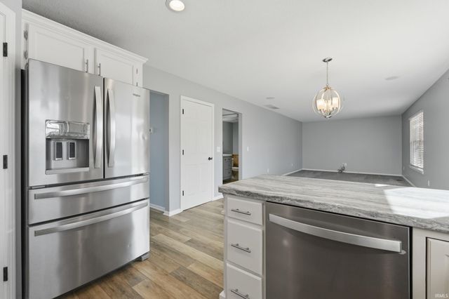 2937 Ford Drive, Fort Wayne, IN 46818