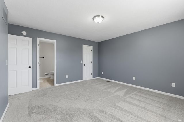 2937 Ford Drive, Fort Wayne, IN 46818