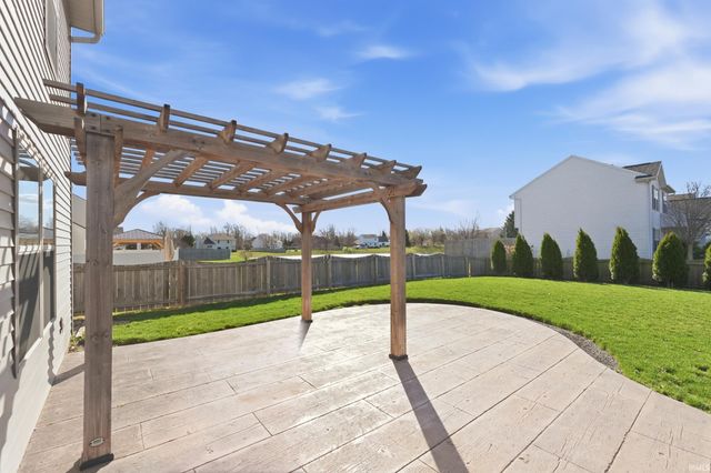 2937 Ford Drive, Fort Wayne, IN 46818