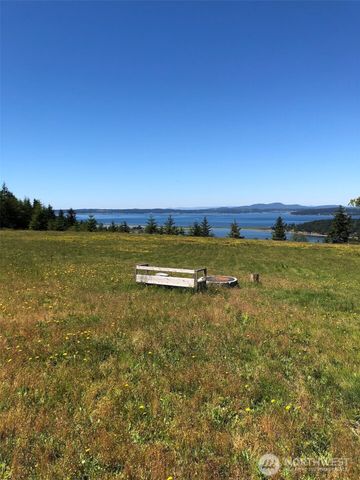 583 Rum Runner Rd, Lopez Island, WA 98261