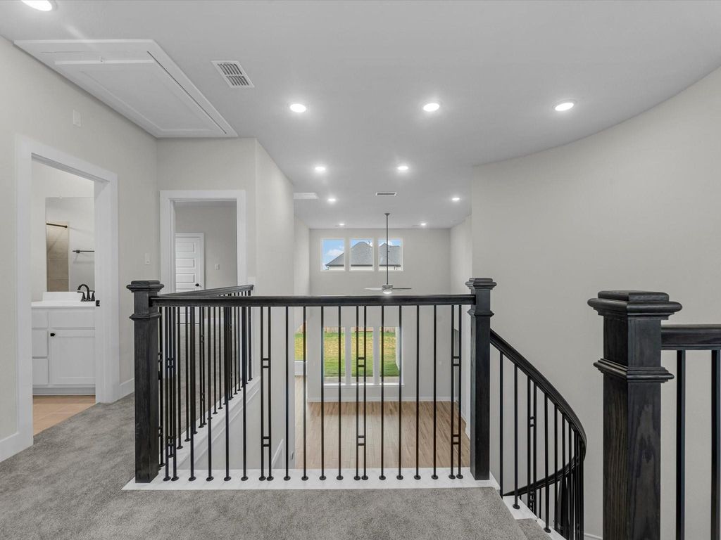 Image 15 of property listing at 9626 Starry Eyes Lane, Richmond, TX 77407