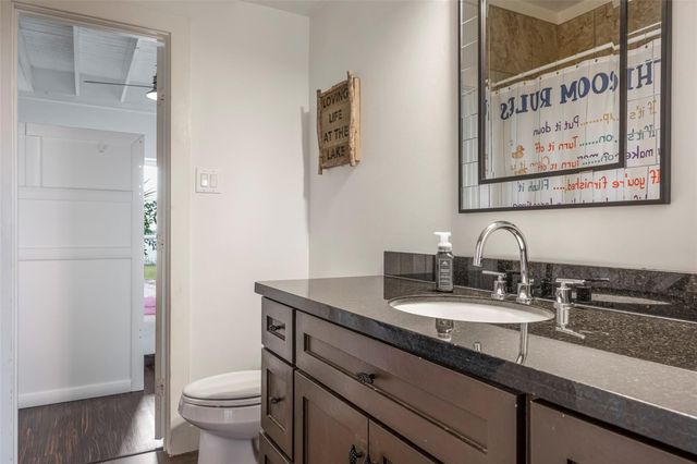 4001 29th Street N, Texas City, TX 77590