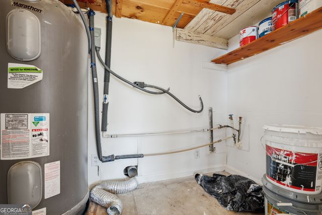 182 Lower Lovelace Road, West Point, GA 31833