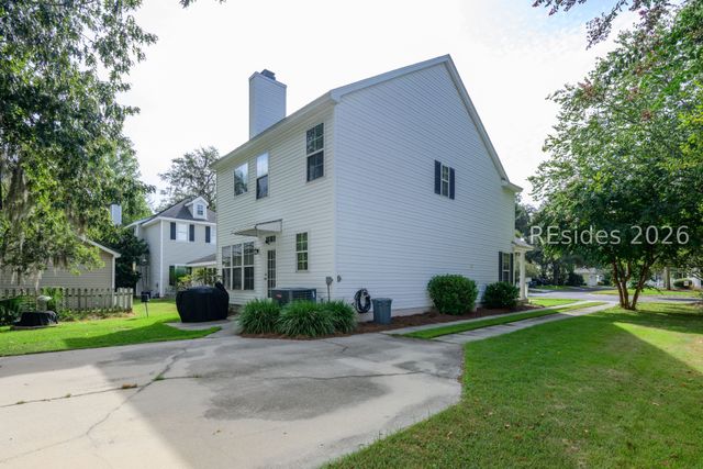 9 Haddon Ave, Bluffton, SC 29910