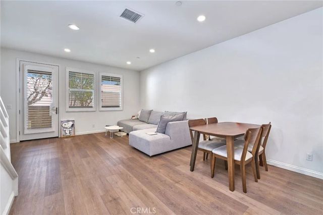 5868 Spring, Buena Park, CA 90621