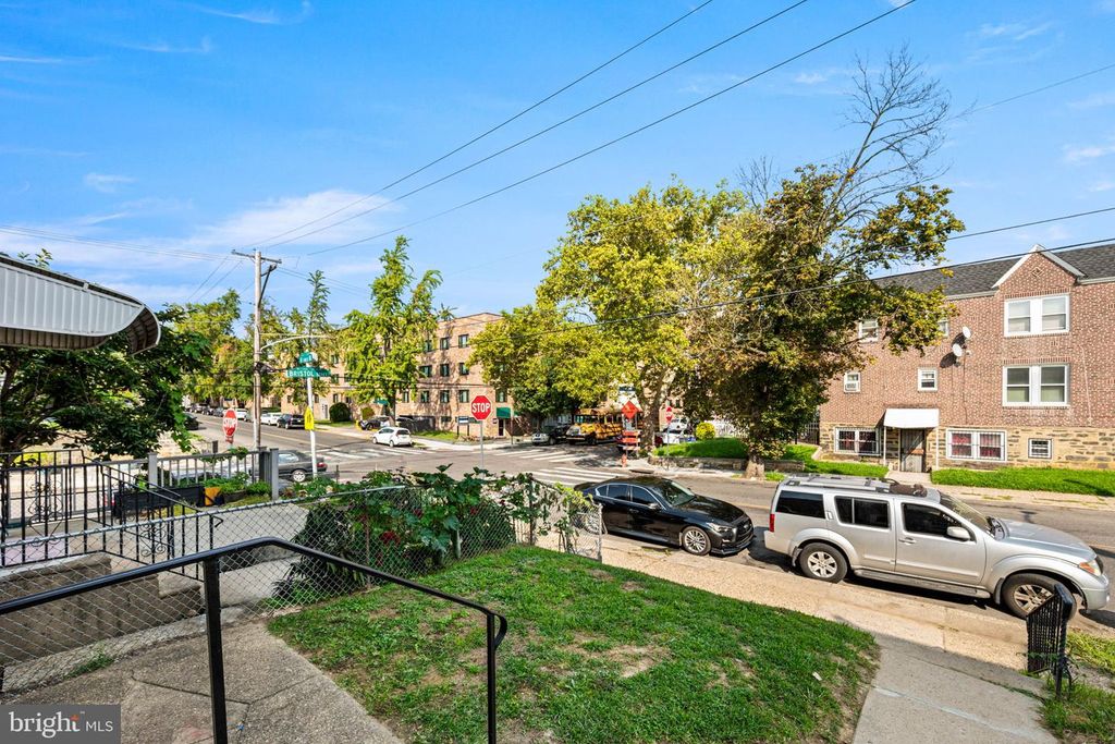 4256 M ST, PHILADELPHIA, PA 19124 — photo 2