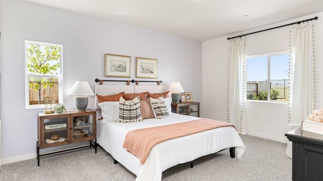8008 Trapper Ranch Rd, Roseville, CA 95747