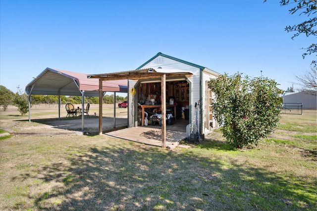 16857 Fm 639 E, Purdon, TX 76679