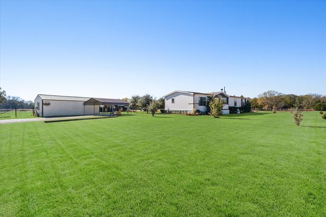 16857 Fm 639 E, Purdon, TX 76679