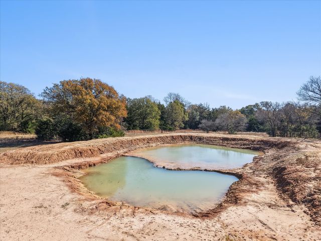 16857 Fm 639 E, Purdon, TX 76679