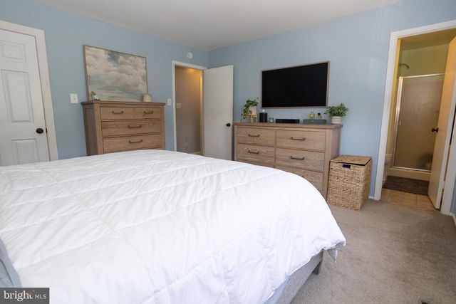2702 DUDLEY CT, Bensalem, PA 19020
