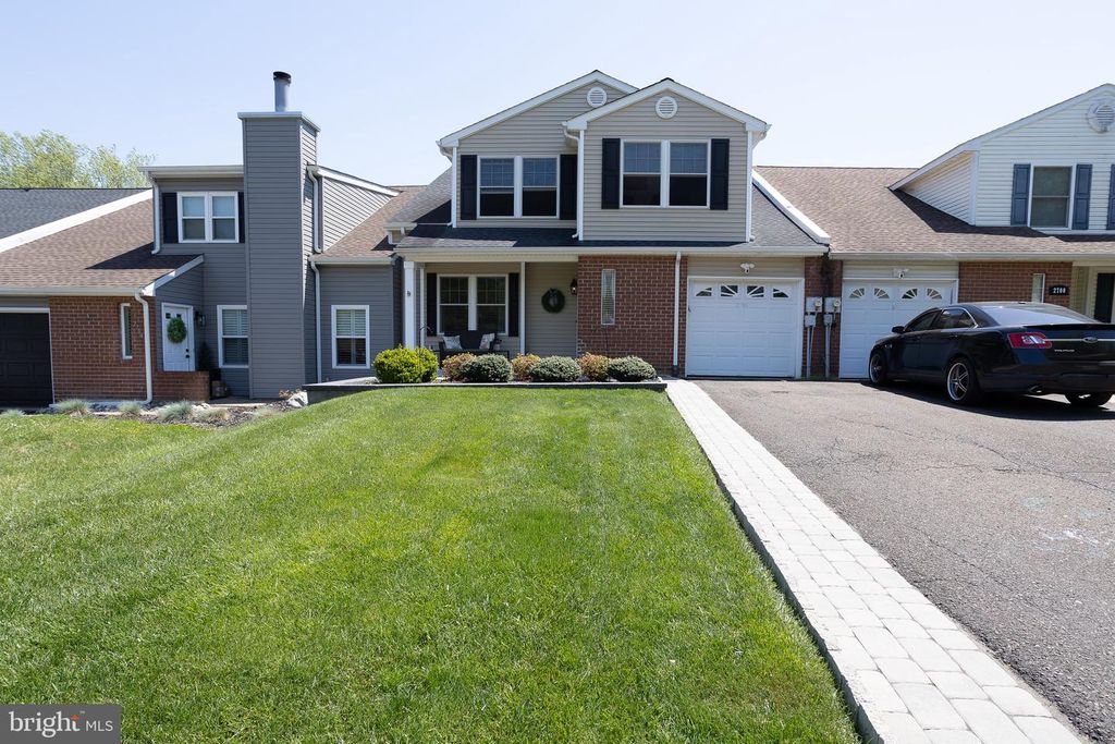2702 DUDLEY CT, Bensalem, PA 19020
