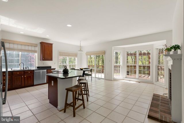 6015 TRACEYS LANDING RD, Tracys Landing, MD 20779