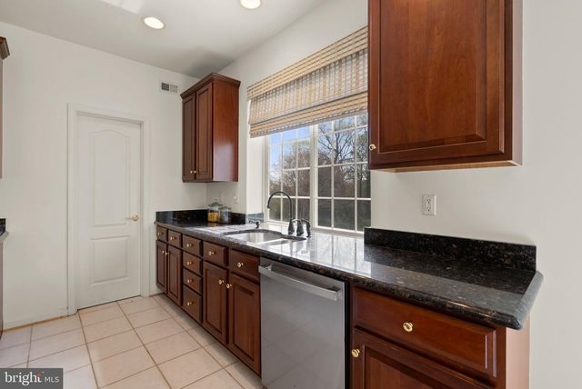 6015 TRACEYS LANDING RD, Tracys Landing, MD 20779