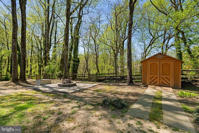 6015 TRACEYS LANDING RD, Tracys Landing, MD 20779