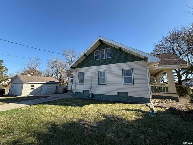 4236 N PROSPECT Road, Peoria, IL 61614