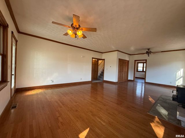 4236 N PROSPECT Road, Peoria, IL 61614