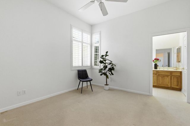 6368 Rose Garden Ln, Roseville, CA 95747