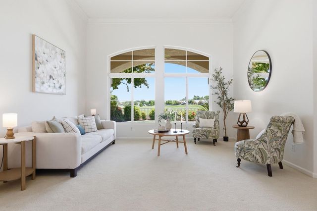 6368 Rose Garden Ln, Roseville, CA 95747