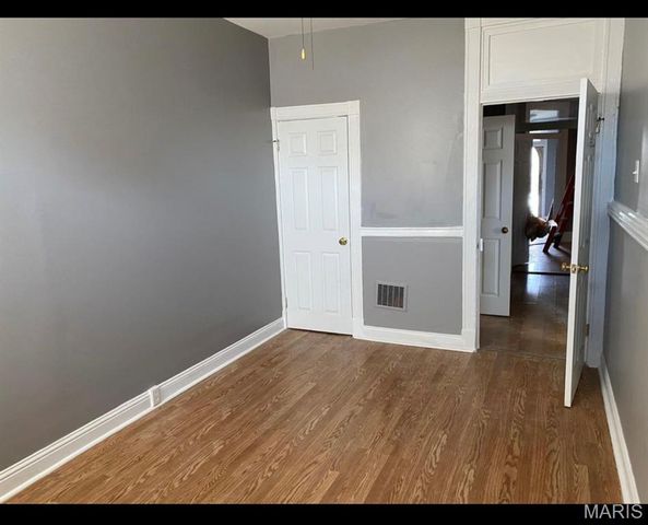 3004-3006 Henrietta Street, St Louis, MO 63104
