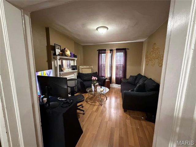 3004-3006 Henrietta Street, St Louis, MO 63104