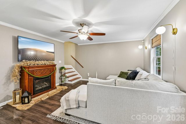 8658 Dog Leg Road, Sherrills Ford, NC 28673