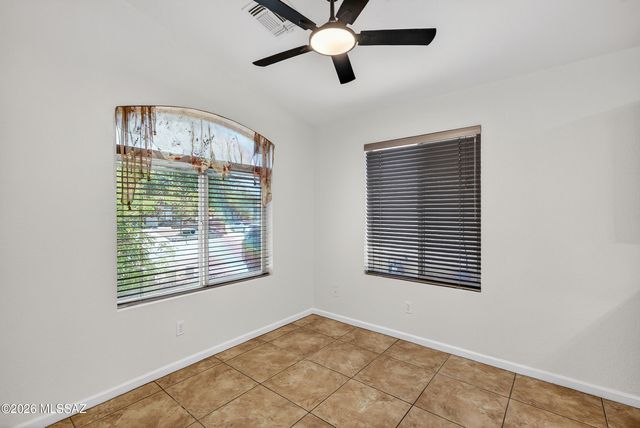 9685 E Belasco Loop, Tucson, AZ 85748