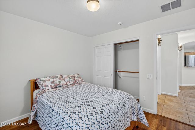 9685 E Belasco Loop, Tucson, AZ 85748