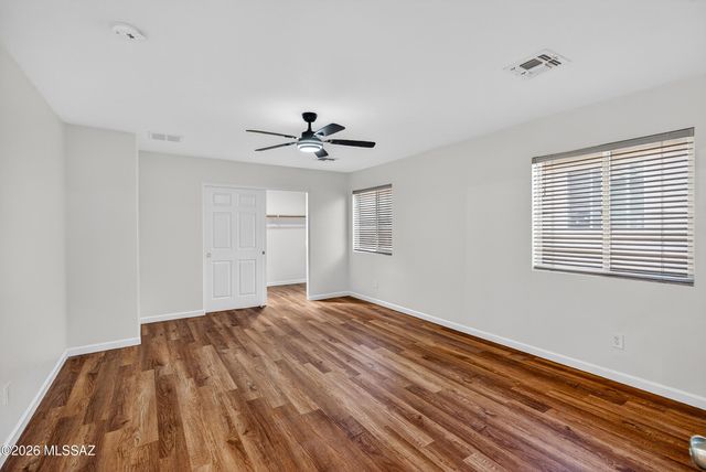 9685 E Belasco Loop, Tucson, AZ 85748
