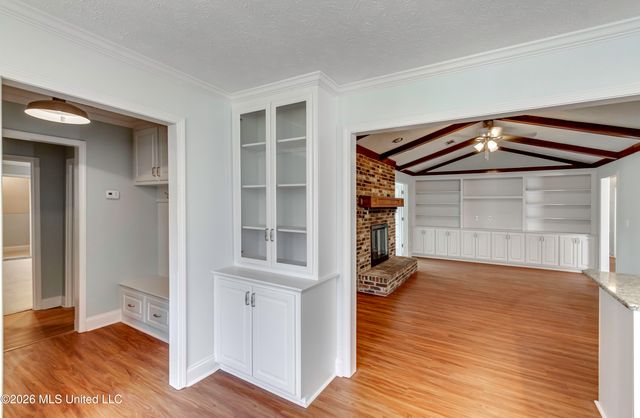 322 Millcreek Drive, Brandon, MS 39047