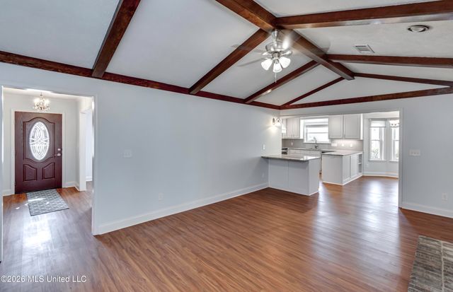 322 Millcreek Drive, Brandon, MS 39047