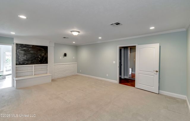 322 Millcreek Drive, Brandon, MS 39047