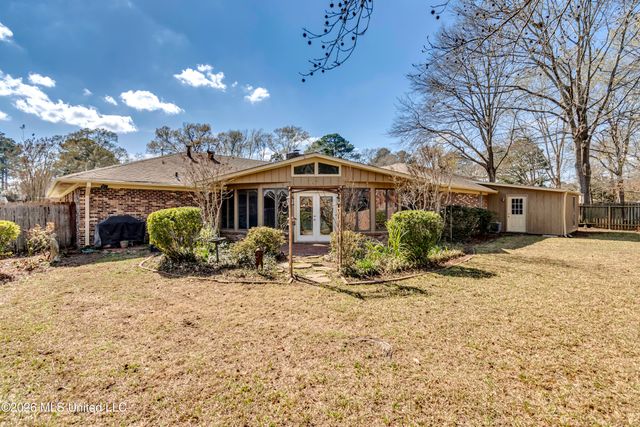 322 Millcreek Drive, Brandon, MS 39047