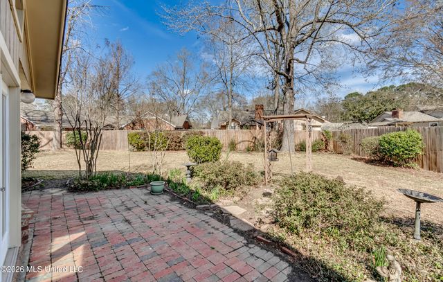 322 Millcreek Drive, Brandon, MS 39047