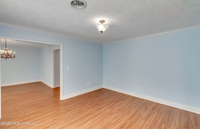 322 Millcreek Drive, Brandon, MS 39047