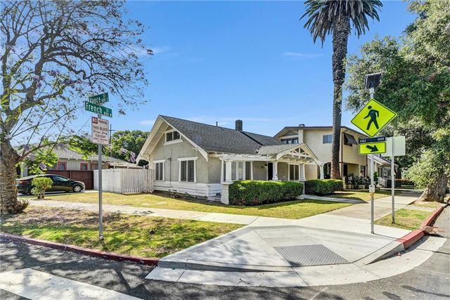 839 French Street, Santa Ana, CA 92701