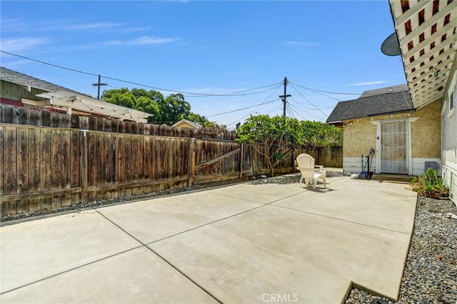 839 French Street, Santa Ana, CA 92701