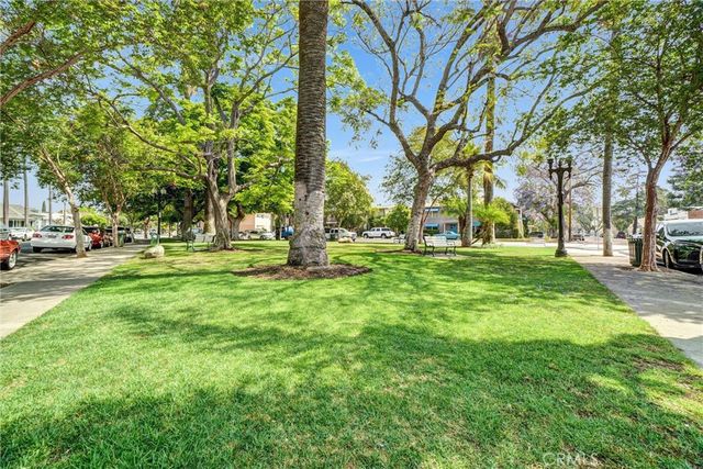 839 French Street, Santa Ana, CA 92701