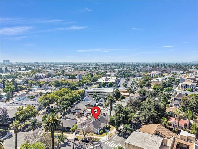 839 French Street, Santa Ana, CA 92701
