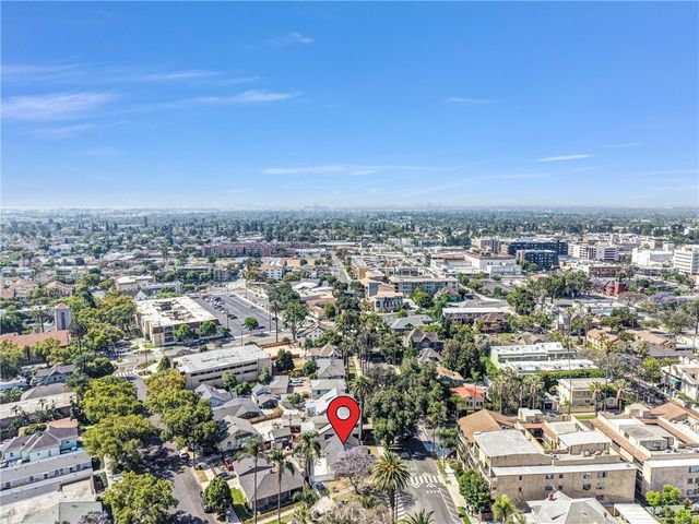 839 French Street, Santa Ana, CA 92701