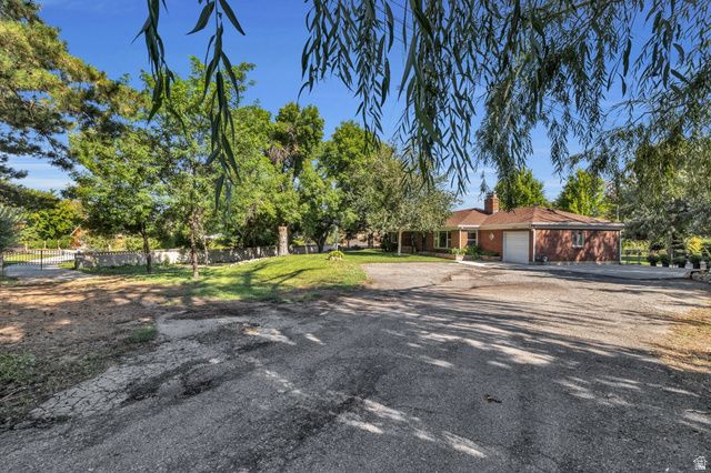 1351 E FORT BLVD, Cottonwood Heights, UT 84121