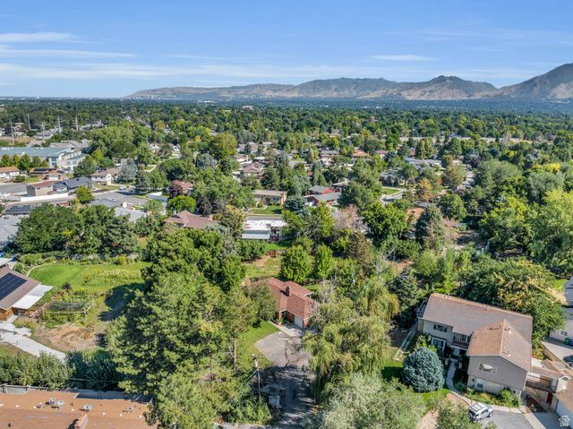 1351 E FORT BLVD, Cottonwood Heights, UT 84121