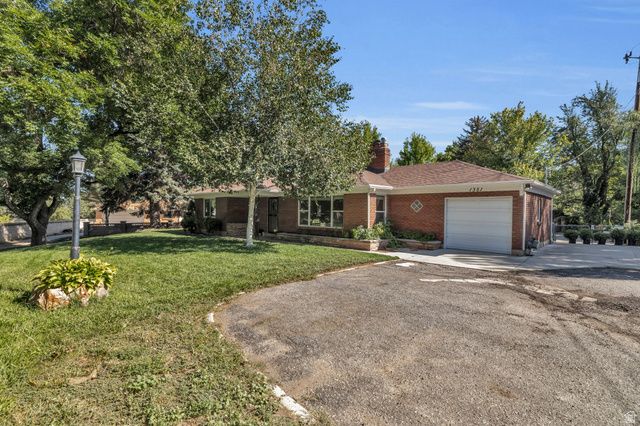 1351 E FORT BLVD, Cottonwood Heights, UT 84121