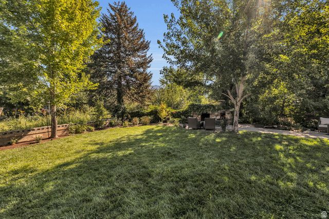 1351 E FORT BLVD, Cottonwood Heights, UT 84121