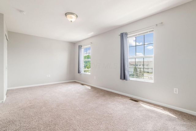 6070 Avatar Drive, 13, New Albany, OH 43054