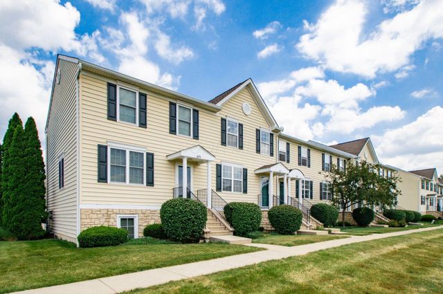 6070 Avatar Drive, 13, New Albany, OH 43054