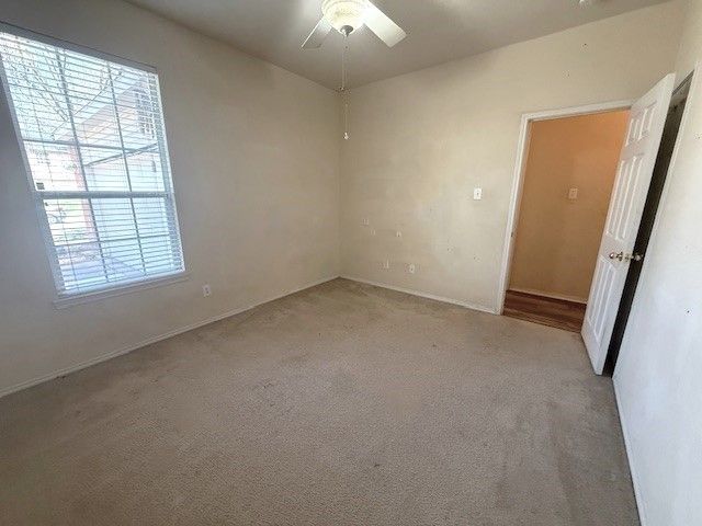 708 Hummingbird Trail, Crowley, TX 76036