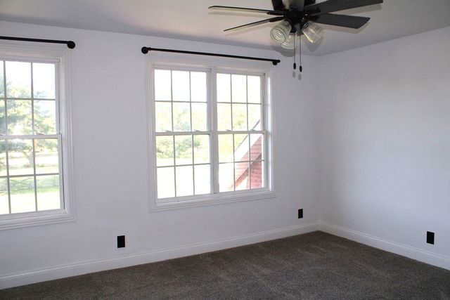4907 Sango Rd, Clarksville, TN 37043