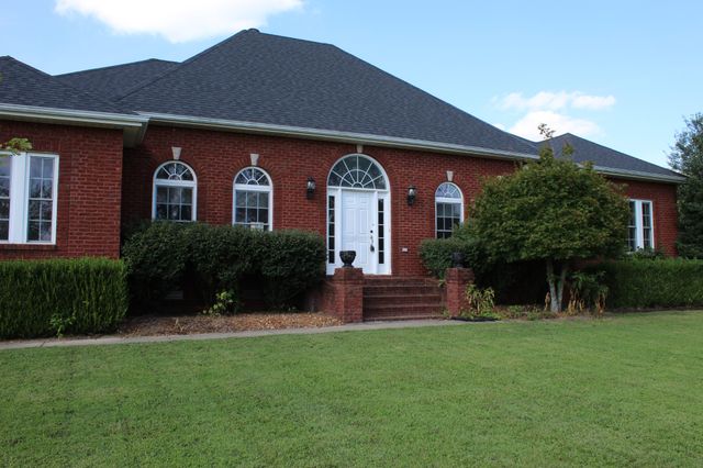 4907 Sango Rd, Clarksville, TN 37043