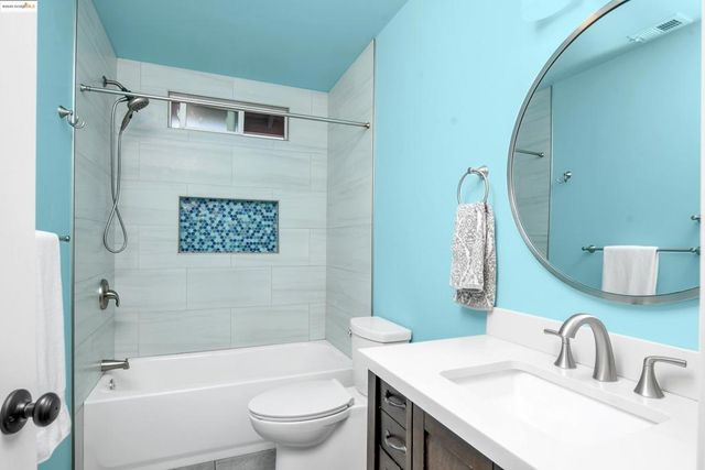 1111 Woodside Dr, Brentwood, CA 94513